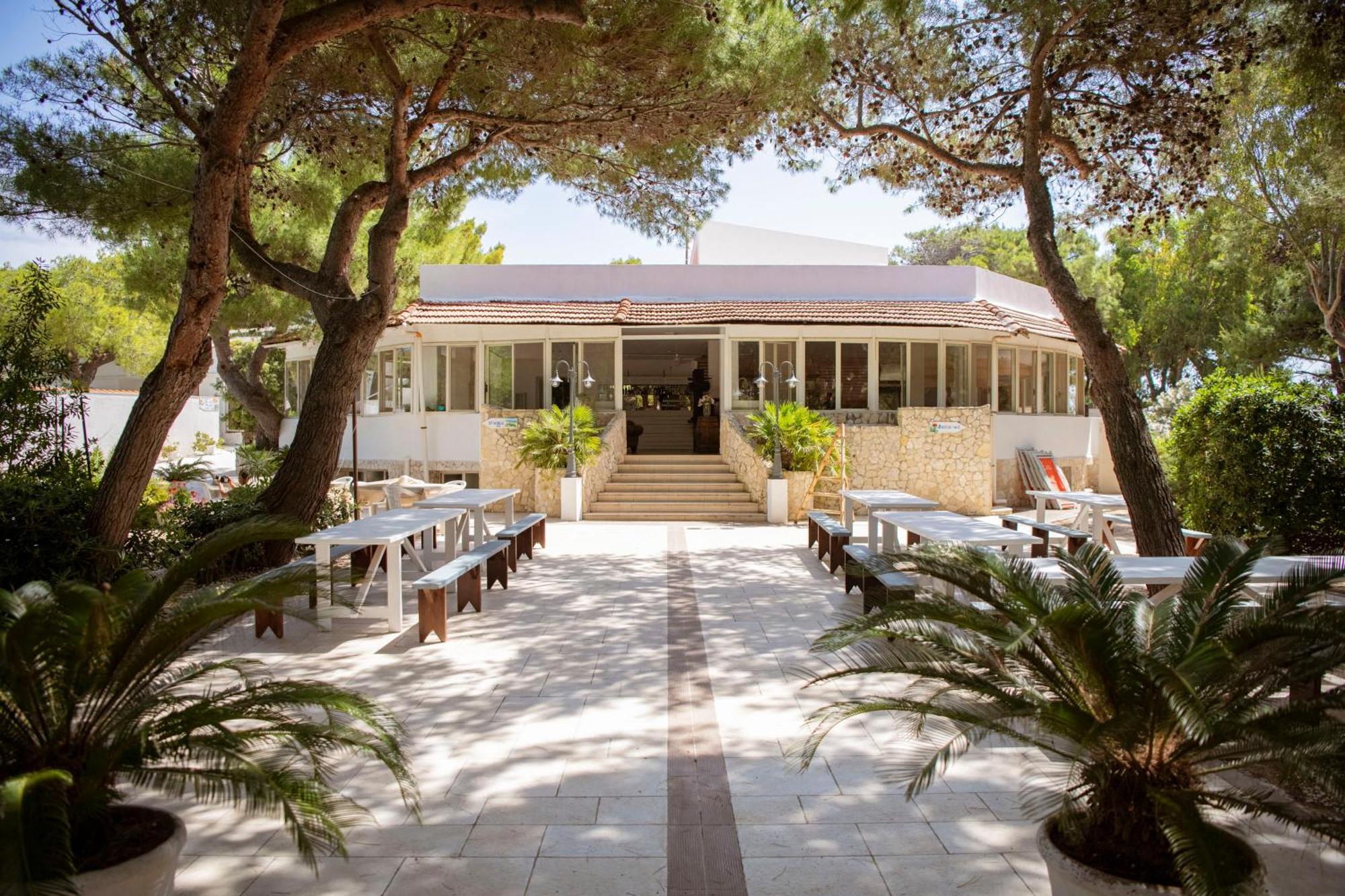 Camping Village Baia Falcone Vieste Dış mekan fotoğraf