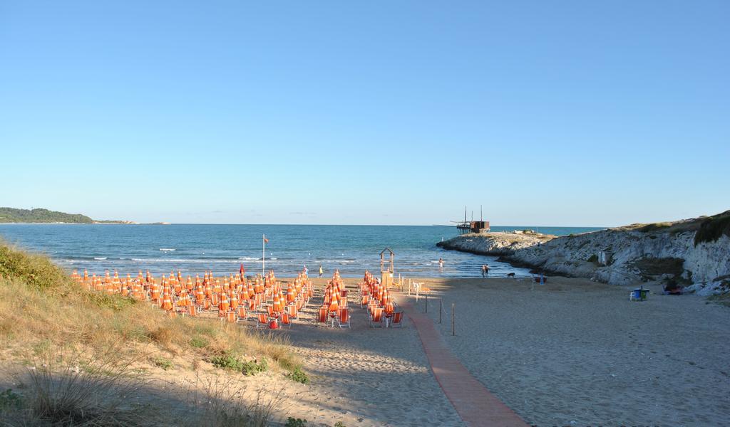 Camping Village Baia Falcone Vieste Dış mekan fotoğraf